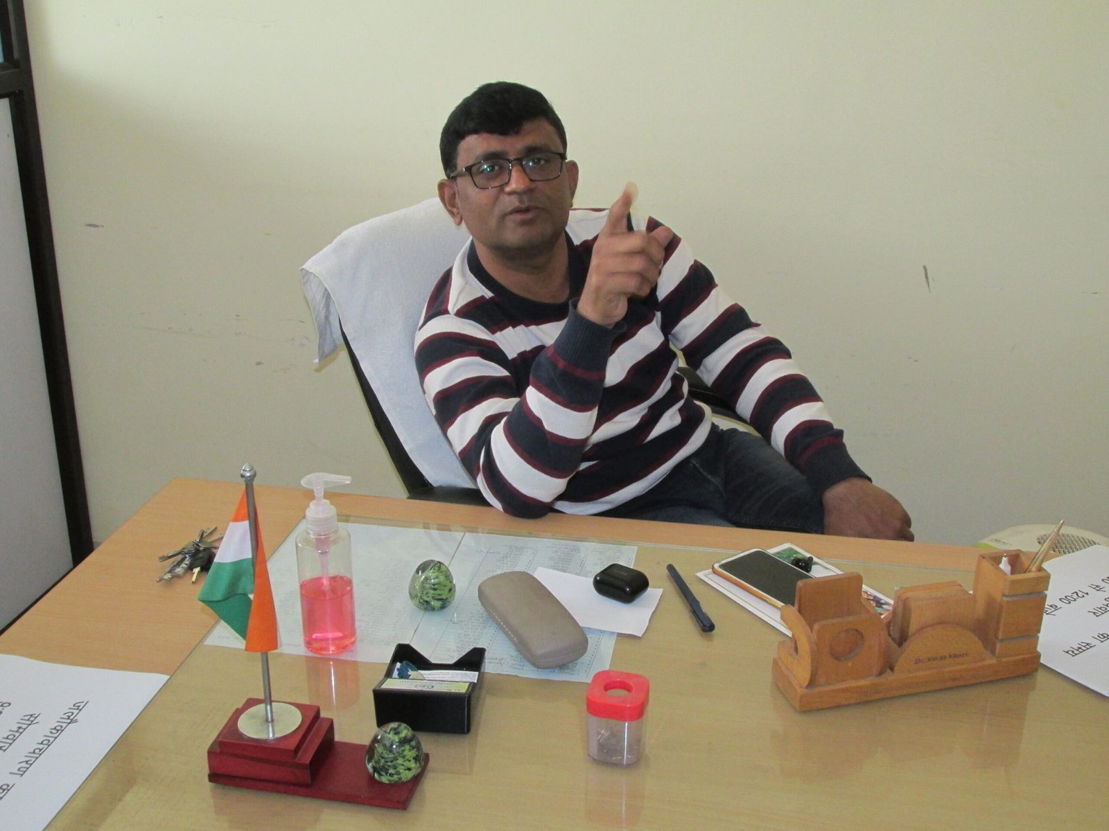 Dr. Vikash Khare